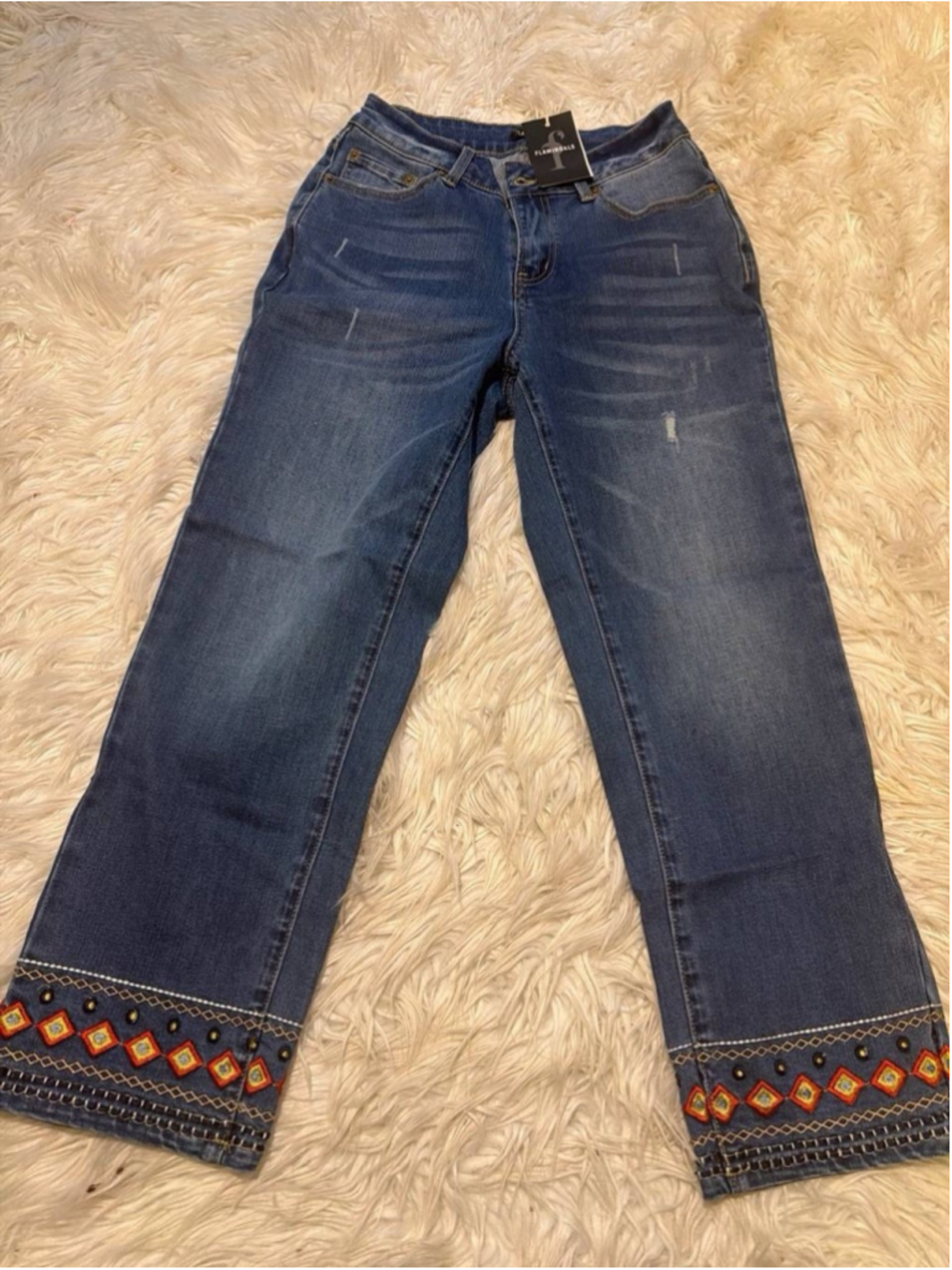 Flamingals Straight Leg Cropped Jeans with Embroidered Hems. XS